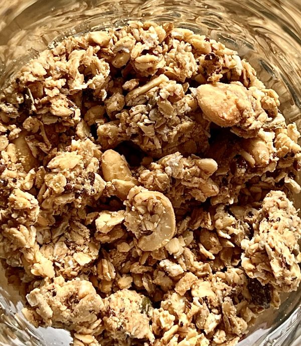 Gluten free and crunchy peanut butter granola recipe.